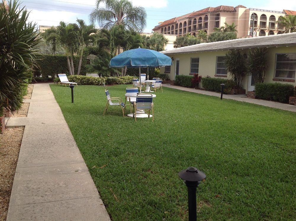 The Grove Condominium Delray Beach Exterior photo